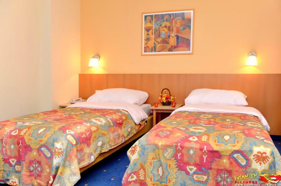Bellis Hotel Sankt Urban Εξωτερικό φωτογραφία